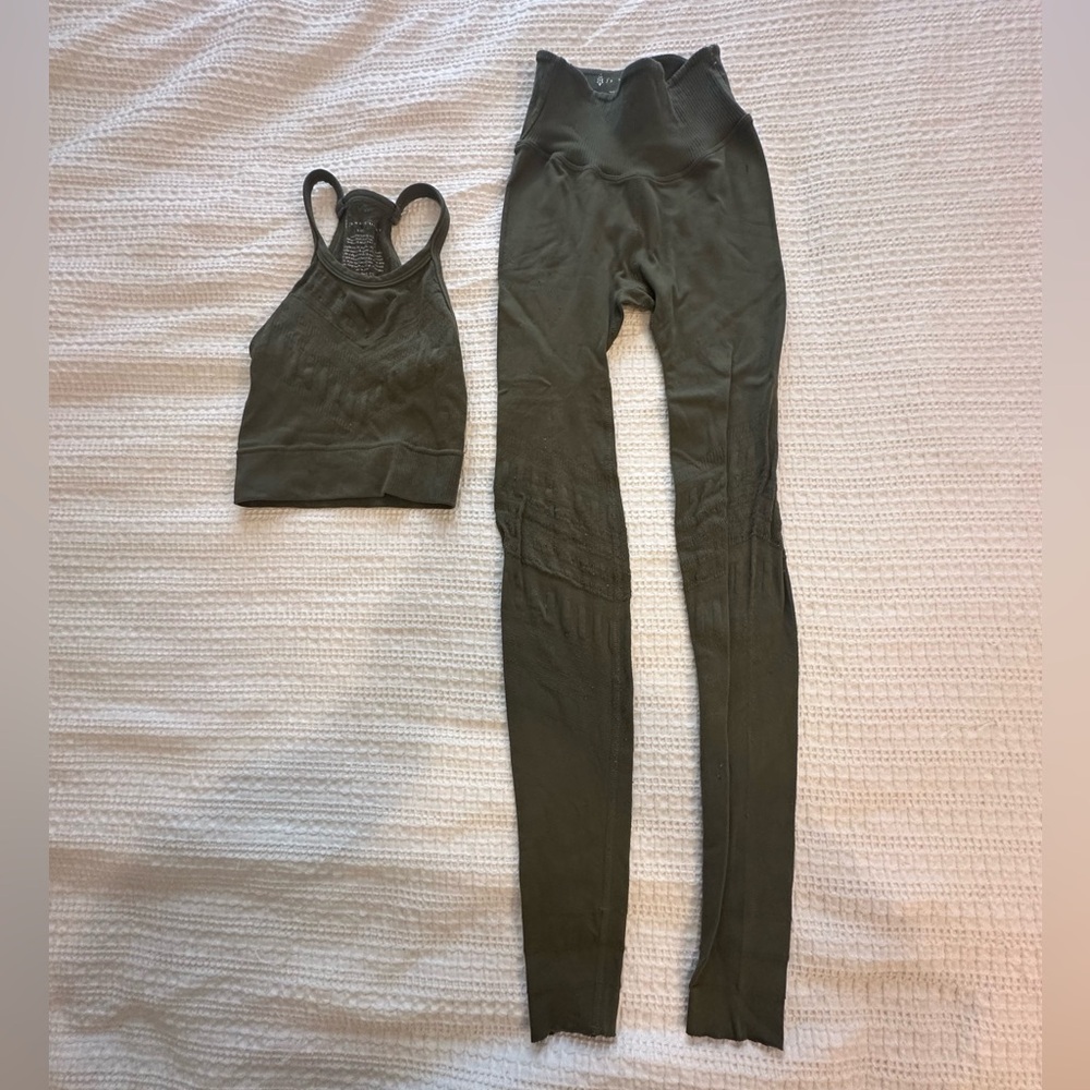 FP Movement Army Green Women's Active Set